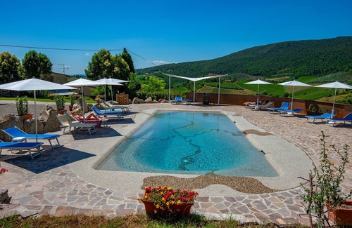 San Gimignano Cabaña | Casa independiente con piscina