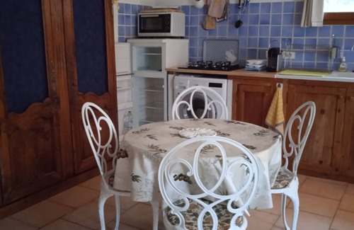 Evenos Casa | Detached cottage Protected car parking