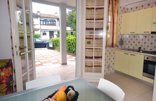 Lido delle Nazioni Casa | Encantadora villa en planta baja con jardín a pocos pasos del mar en Lido Nations