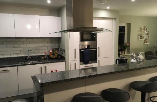 Sheffield Casa | Detached house for family