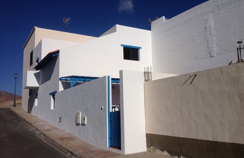 Ajuy Casa | Vivienda unifamiliar en el pueblito pesquero de Ajuy