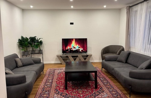 Dachau District Casa | Detached house with private pool and garden.