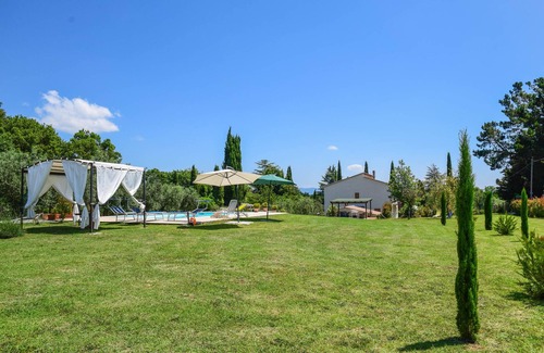 Lubriano Casa | Detached house with private pool near Bolsena and Orvieto.