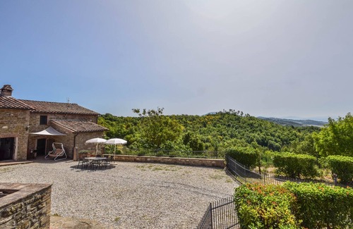 Lidarno Villa | Casa unifamiliar con piscina privada a 20 km de Perugia. Zona tranquila, vistas panorámicas.