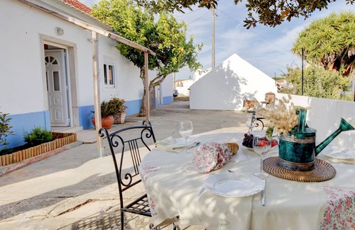 Castelo Apartamento | Detached property in Serra da Azóia in Sesimbra