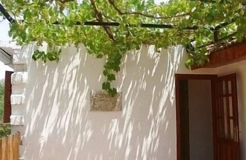 Ilıca Villa | Villa de piedra independiente Jardín privado vallado y piscina