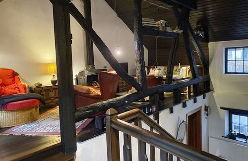 Wolfert Otro | Independiente, a la casa reconstruida, antigua granja con un toque personal
