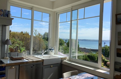 Locquirec Villa | Villa independiente con excepcionales vistas al mar en Locquirec.