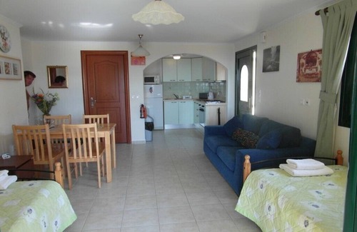 Ratzakli Apartamento | Villa independiente con piscina - Apartamento familiar de 1 dormitorio: (para 4 personas)