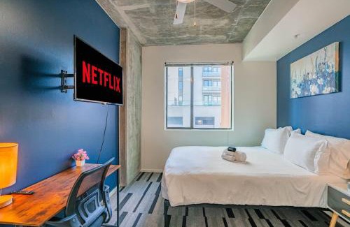 Evans Churchill Apartamento | Detailed 2BD - Central DT- Gym, Pool, Parking Sleep8