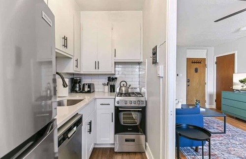 City Park Apartamento | Detroit by Modern Midstay / On City Park! #T25
