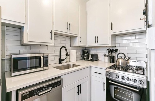 City Park Apartamento | Detroit by Modern Midstay / On City Park! #T25