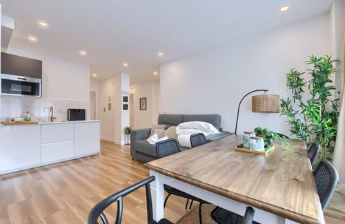 Deustuko San Pedro-Erribera Apartamento | Deustown apartamentos para 8