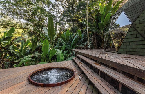Paraty Cabina | Deva Dome - geodesic, Atlantic forest and waterfall