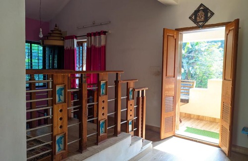 Chirayinkil Casa | Devi Homestay for Family and Ladies