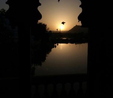 Lake Swaroop Sagar Casa | Devi Villa