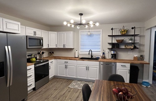 Alanson Casa | Devils Elbow Cottage on Crooked River near Burt Lake with HOT TUB!!