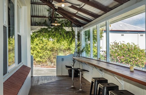 Albany Casa | Devine's on Stirling