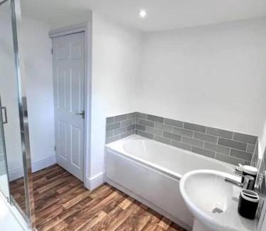 Sunderland Apartamento | Devon-2 Bdrm Sleeps 4 Great for Contractors