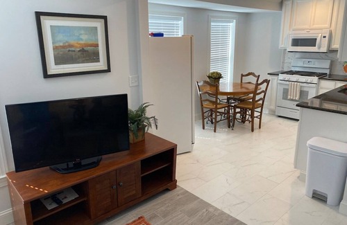 Wayne Apartamento | Devon - Horse Show, History, Walk to Shops, Café's
