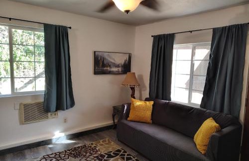 Squaw Valley Casa | Dew Drop Inn Kings Canyon National Park