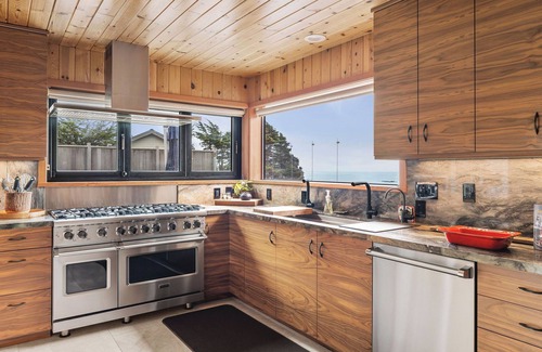 Gualala Casa | Dew Point Retreat, by Vinifera Homes