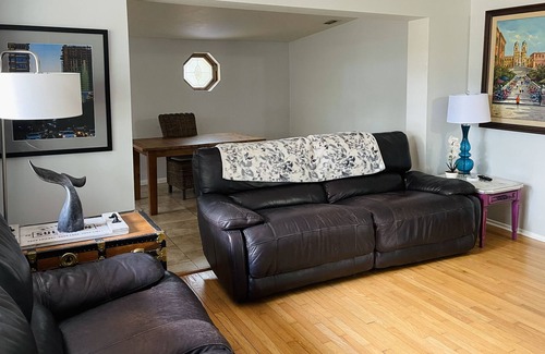St. Petersburg - Clearwater Casa | Dex's St. Pete House- Pet Friendly Fenced-In Yard, St. Petersburg, FL