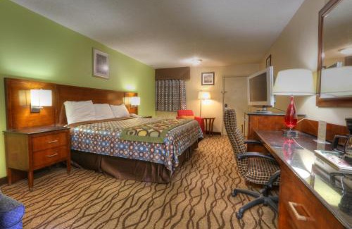 Dexter Hotel | Dexter Inn