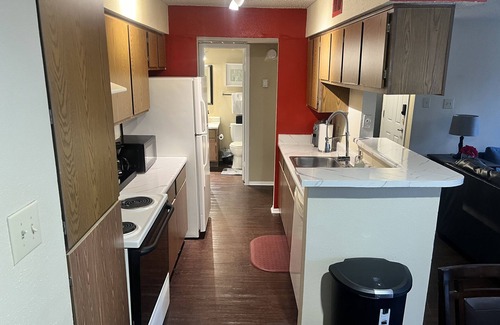 Grand Prairie Apartamento | DfW... 6 flags Amusement Park, AT&T Cowboys Stadium and the Rangers Stadium