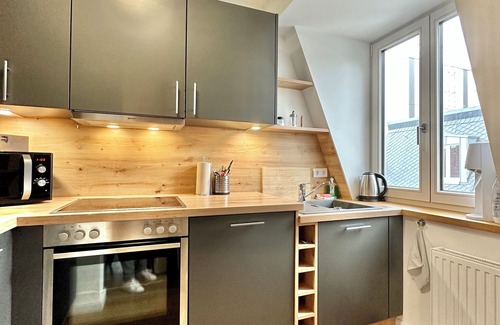 Center Apartamento | DG in City-Villa: 3 Schlafzimmer, 2 Bäder, Küche