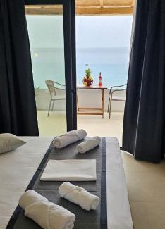 Makry Gialos Apartamento | DG Luxury Suites