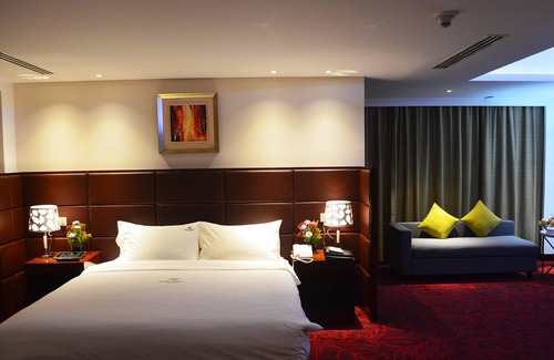 Dhaka Hotel | Dhaka Regency Hotel & Resort