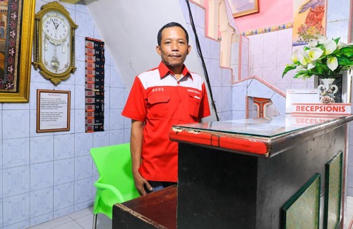 Bungurasih Casa | Dharmawati Homestay Syariah at Terminal Purabaya