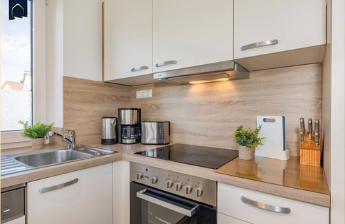 Korswandt Casa | DHH Meerseensucht - Landhausstil-ferienwohhnung für bis zu 5 Gäste, mit Whirlwanne, Sauna und Kamin