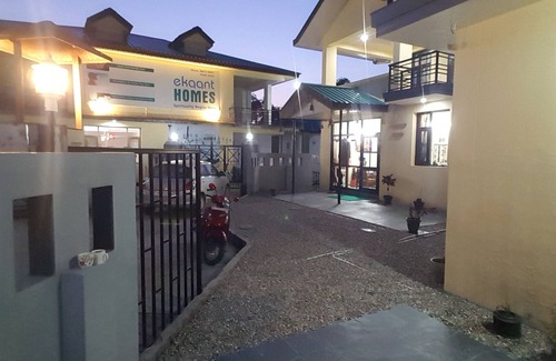 Palampur Casa | SUITE DHOULADHAR EN HOGARES EKAANT