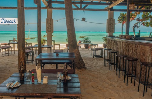 Jambiani Hotel | Dhow Resort Jambiani