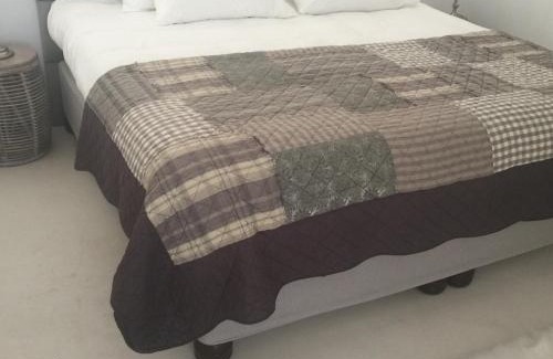 L'Agulhas Apartamento | D’Hub guest cottage