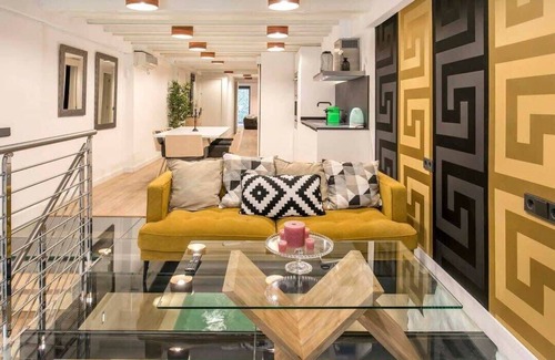 Dreta de l'Eixample Apartamento | Diagonal Amazing 3BD with private garden