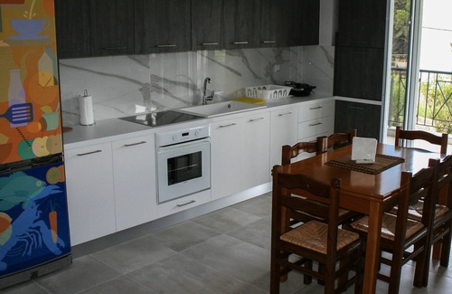 Sarakiniko Apartamento | Diakopto frente a la playa, apartamento extra confort 2BR (Punda Beach)
