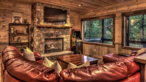 Hemp Casa | Dialed Inn