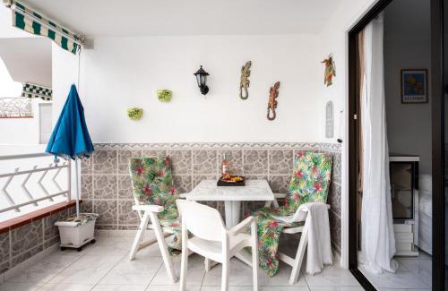 Los Cristianos Apartamento | Diamante Azul - Pool & Sea View, Heated Pool