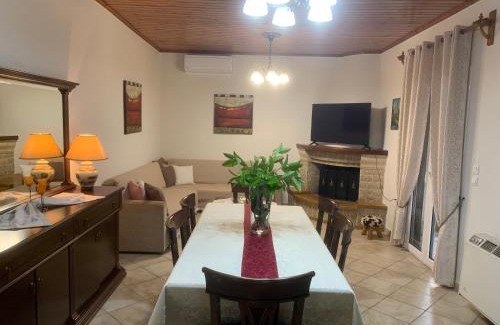 Kastania Apartamento | Diamanto's Home