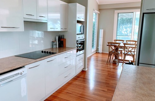 North Coast Casa | Diamond Daze | Absolute Beachfront Pet Friendly