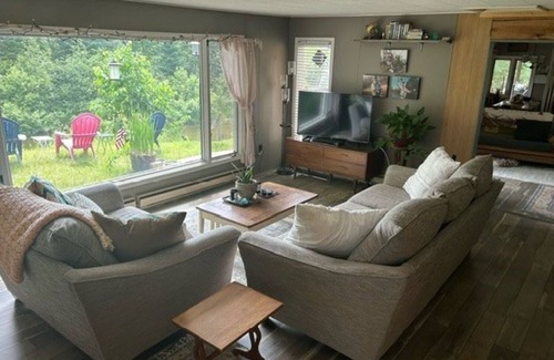 Fife Lake Cabina | Diamond in the Rough