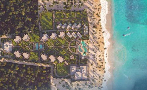 Bwejuu Beach Hotel | Diamonds Bijoux