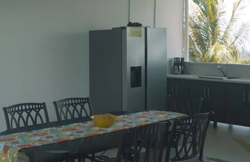 Palma Quemada Apartamento | Oro Suite- Diamonds in the Mountain