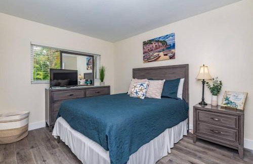 Lake Estates Casa | Diana's Waterfront Villa