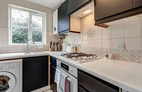 North Moreton Apartamento | Didcot White House | Oxfordshire Holiday Let | 2 Beds & Sleeps 4
