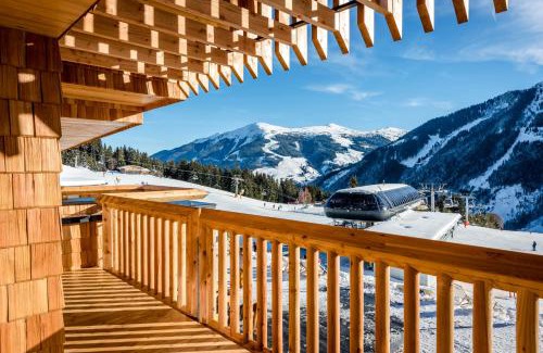 Saalbach-Hinterglemm Apartamento | Die Alm 1350 - Ski-In & Ski-Out