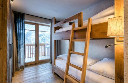 Saalbach-Hinterglemm Apartamento | Die Alm 1350 - Ski-In & Ski-Out